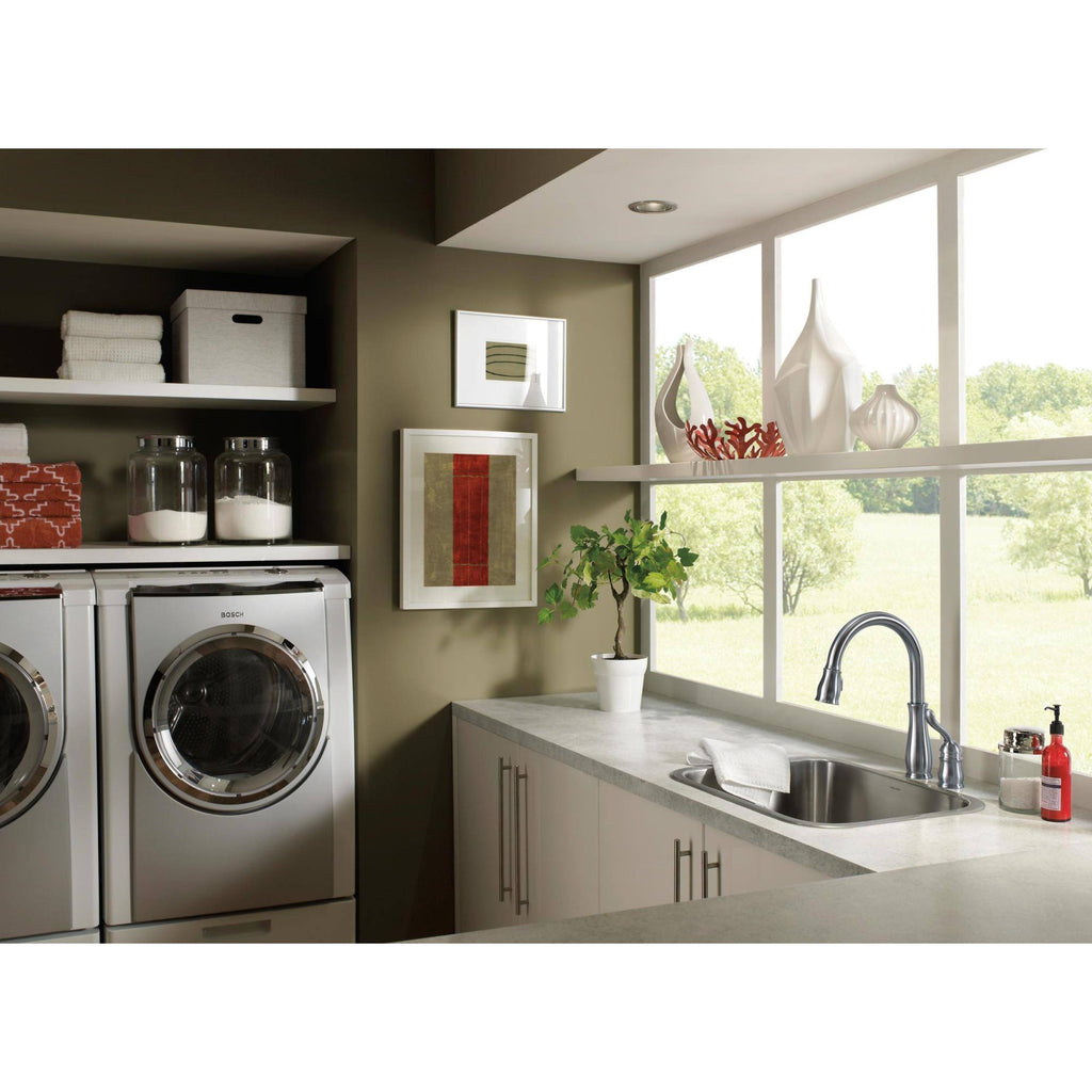 Arctic Stainless Pull-Down Kitchen Faucet W133