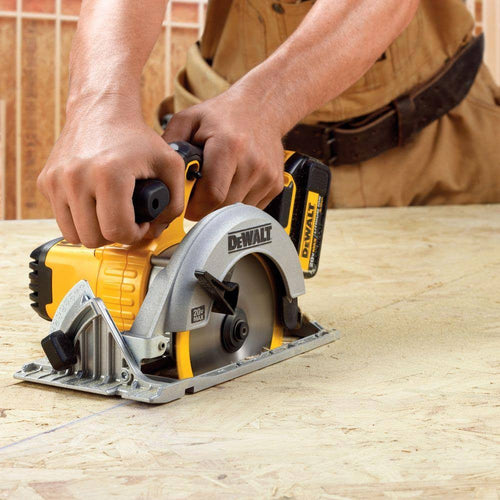 20V Max Cordless 6-1/2-in Circular Saw H89146