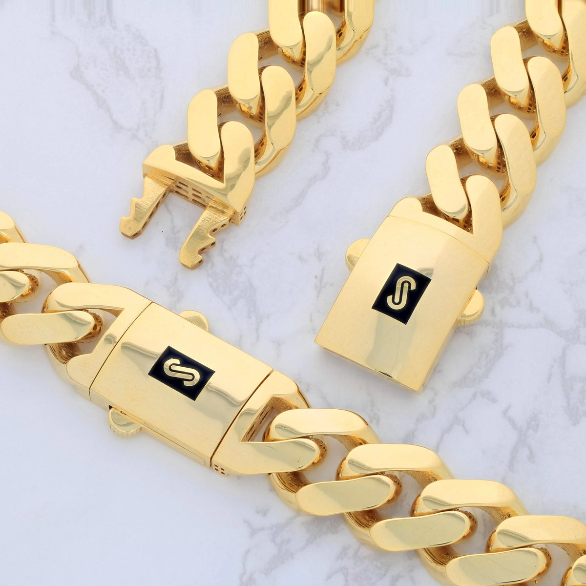 10k Yellow Gold 17mm Cuban Link Chain Necklace T80880