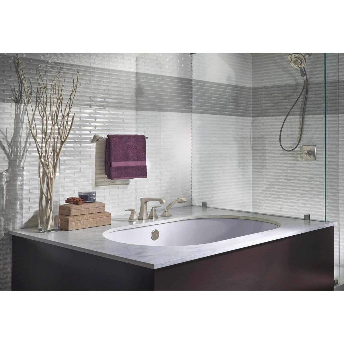 Roman Tub with Hand Shower Trim E93828