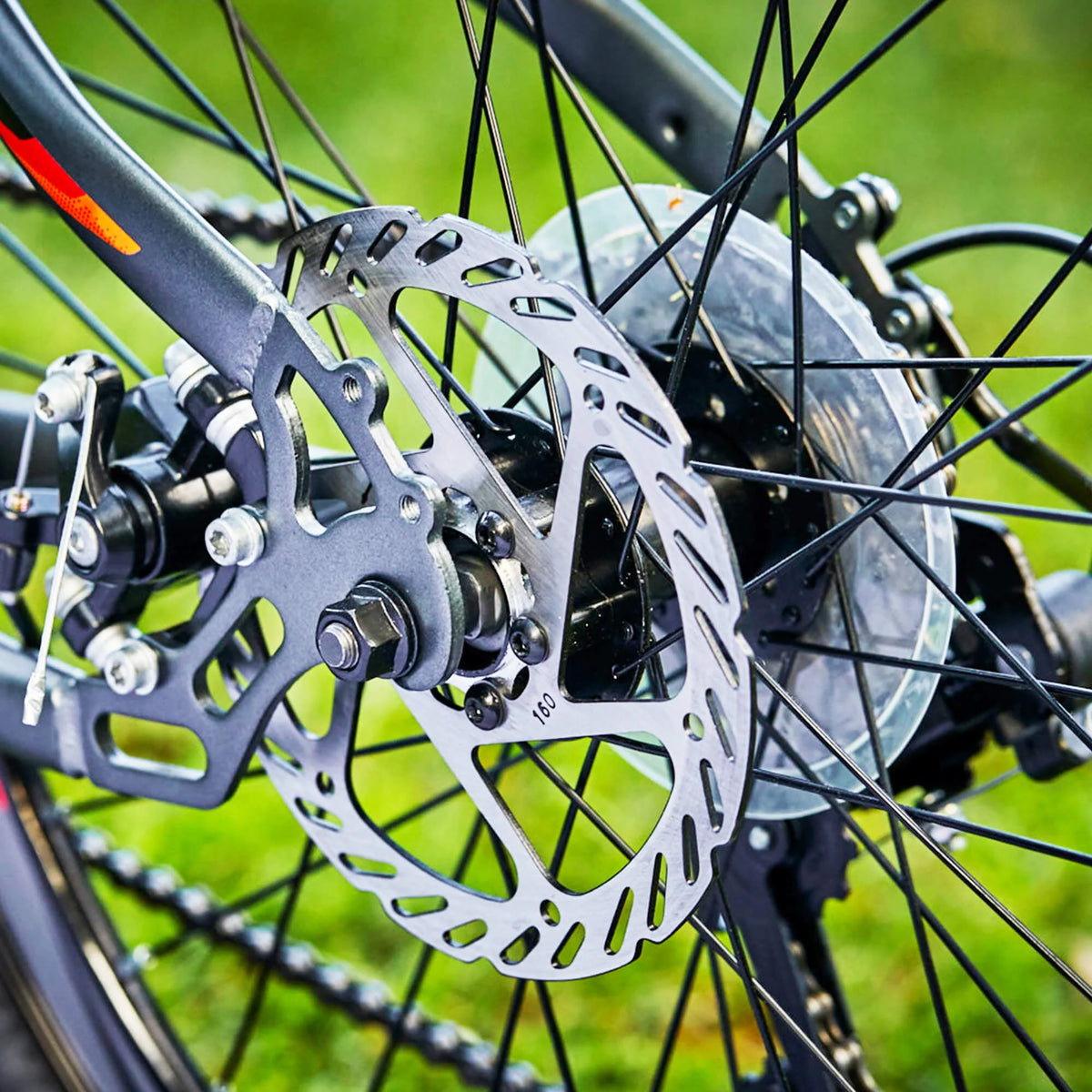 24 Scout Boys' Hardtail 21-Speed Mountain Bike with Disc Brakes P174594
