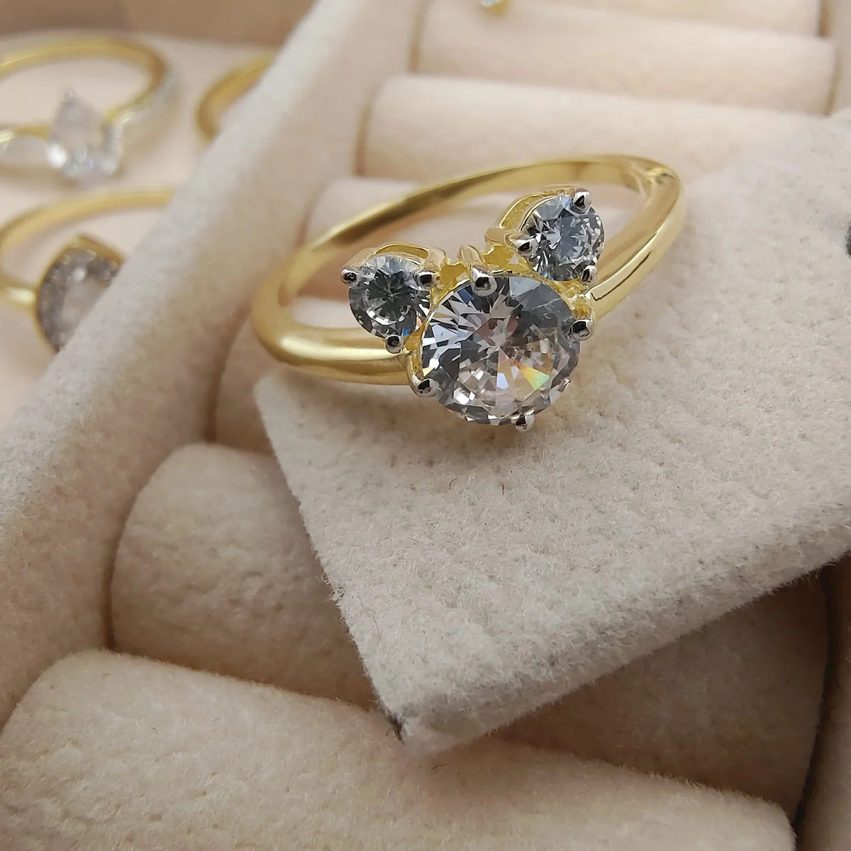 Three Stone Sterling Silver Ring X986587