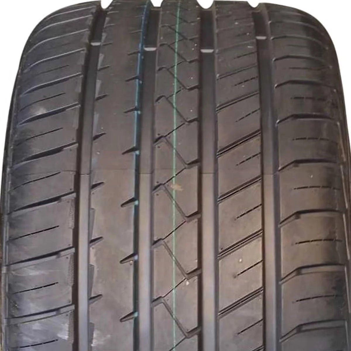 Set of 4 255/40ZR19 100W XL All Season High Performance Tires L5879