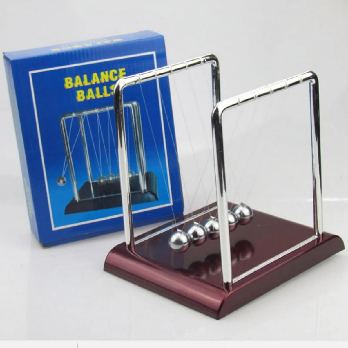 Newton's Cradle Balance Toy D8760